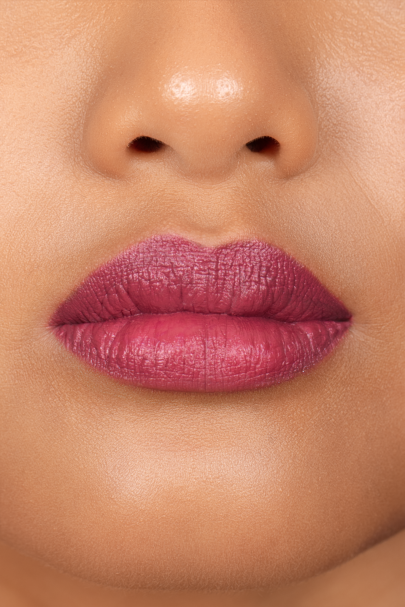 Andreia Lip Station Velvet Lipstick 04 Urban Cherry 3,6 g - Image 3